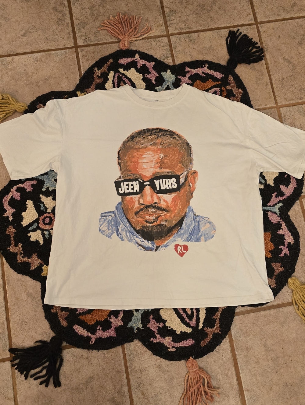 🔥🔥 Kanye West YE HIP HOP tee🔥🔥size XL /XXL streetWear Skater Bqggy Grunge